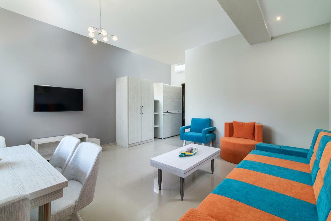 Luxury Apartments Marianna Neos Marmaras Zewnętrze zdjęcie