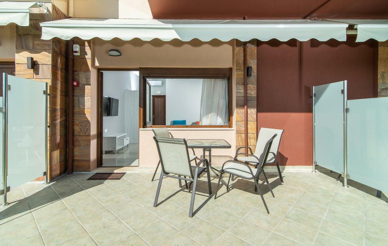 Luxury Apartments Marianna Neos Marmaras Zewnętrze zdjęcie